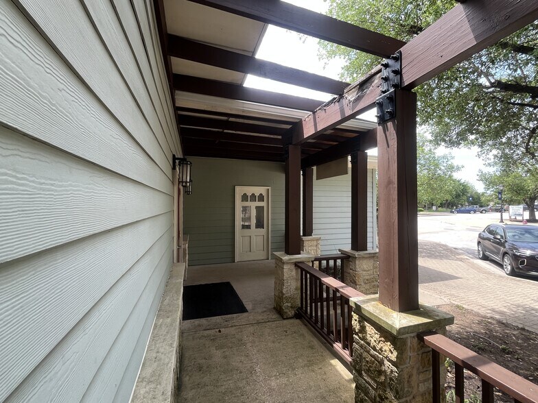 309 W Main St, Round Rock, TX à vendre - Photo de l’immeuble – Image 3 sur 16