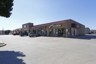 Plus de détails pour 5205 Davis Blvd, North Richland Hills, TX - Local commercial à louer