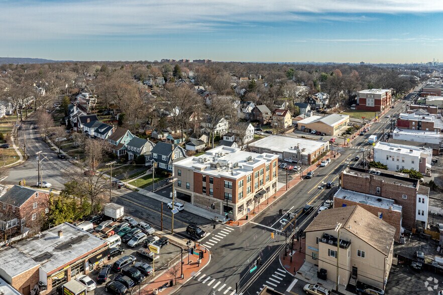 1790 Springfield Ave, Maplewood, NJ à vendre - Aérien – Image 3 sur 18