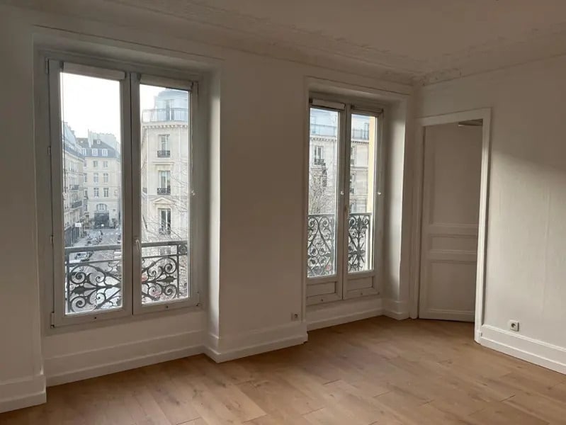 3 Boulevard De Sébastopol, Paris à louer Photo intérieure– Image 1 sur 10
