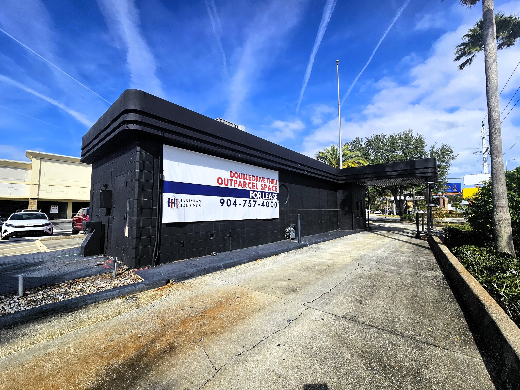 2200 W International Speedway Blvd, Daytona Beach, FL à louer Photo intérieure– Image 1 sur 7