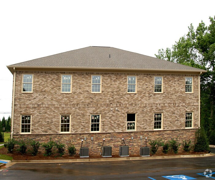 1905 Woodstock Rd, Roswell, GA à louer - Photo de l’immeuble – Image 2 sur 65
