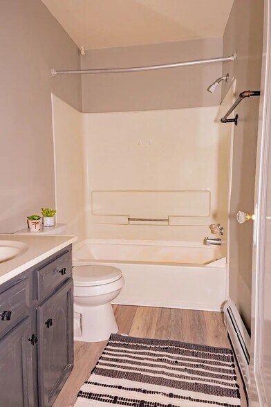 6 Monroe Heights, Cortland, NY à vendre - Photo de l’immeuble – Image 3 sur 6