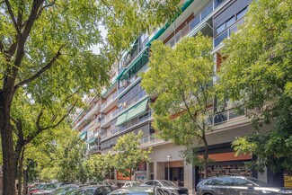 Plus de détails pour Calle de Castelló, 63, Madrid - Local commercial à louer