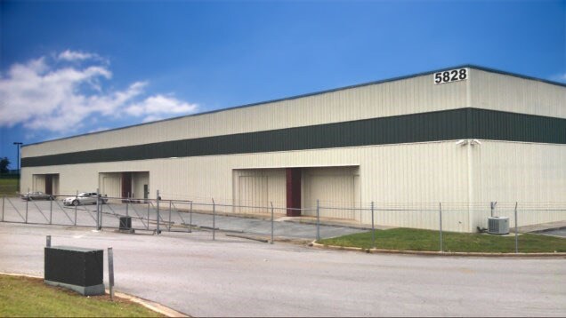 5828 Research Park Blvd, Huntsville, AL à louer - Photo de l’immeuble – Image 3 sur 10