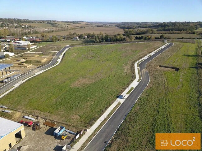 Plus de détails pour 31 Avenue De La Mouyssaguèse, Drémil-Lafage - Terrain à vendre