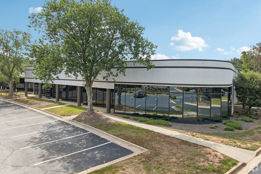 3100 Breckinridge Blvd, Duluth, GA à louer - Photo de l’immeuble – Image 3 sur 25