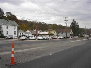 Plus de détails pour 2400 Commerce St, Wellsburg, WV - Local commercial à vendre