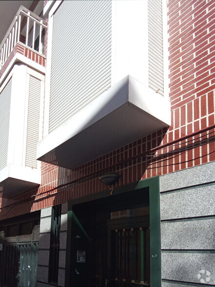 Immeuble residentiel dans Madrid, Madrid à vendre - Photo intérieure – Image 1 sur 1