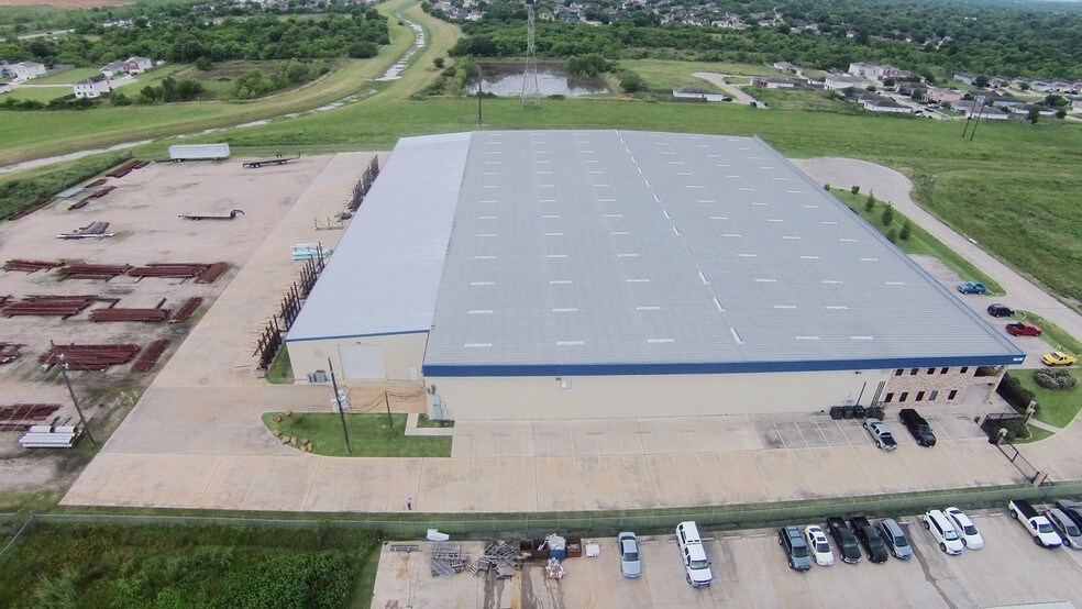 4433 South Dr, Houston, TX à louer - Photo de l’immeuble – Image 2 sur 27