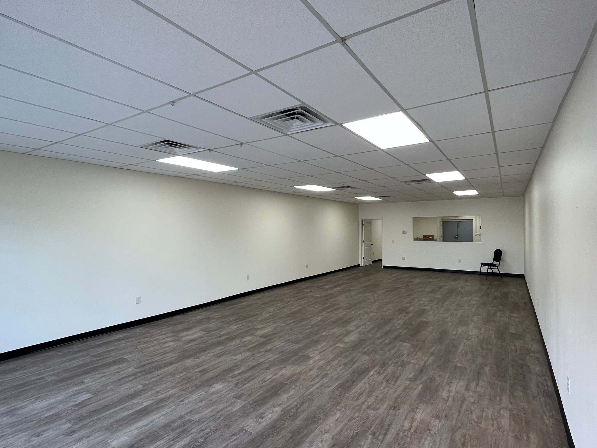 2216-2322 E Edgewood Dr, Lakeland, FL à louer Photo intérieure– Image 1 sur 7