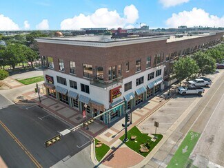 Plus de détails pour 330 Austin Ave, Waco, TX - Local commercial à louer
