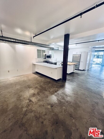 1046 Princeton Dr, Venice, CA à vendre - Photo de l’immeuble – Image 2 sur 5