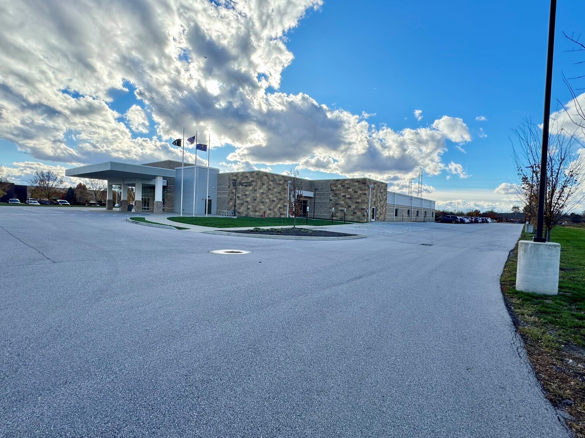 940 Park East Blvd, Lafayette, IN à louer Photo principale– Image 1 sur 6