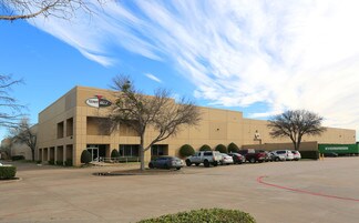 Plus de détails pour 2201 Luna Rd, Carrollton, TX - Industriel/Logistique à louer