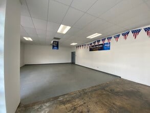 1350-1390 N Colorado St, San Antonio, TX à louer Photo intérieure– Image 1 sur 12