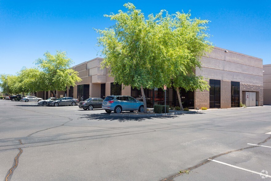 650 N 137th Ave, Goodyear, AZ à vendre - Photo de l’immeuble – Image 3 sur 4