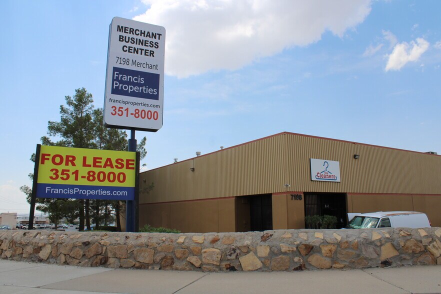 7198 Merchant Ave, El Paso, TX à louer - Photo principale – Image 1 sur 5