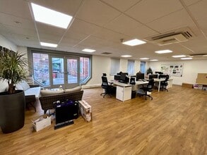 6 London Rd, Newbury à louer Photo intérieure– Image 1 sur 5