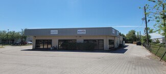 Plus de détails pour 7276 Narcoossee Rd, Orlando, FL - Local commercial à vendre