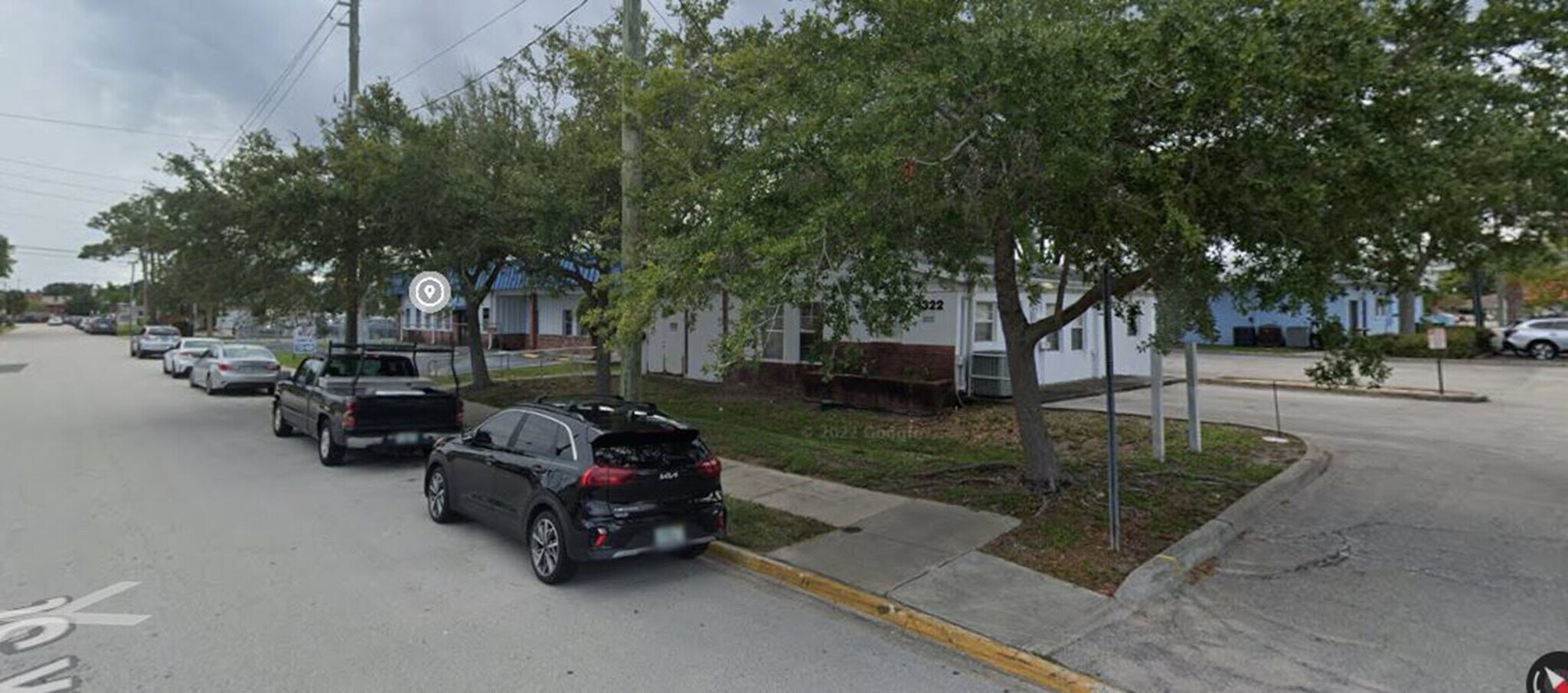 2 Commercial Properties - 1322 Oak St. portefeuille de 2 biens à vendre sur LoopNet.fr Photo principale– Image 1 sur 24