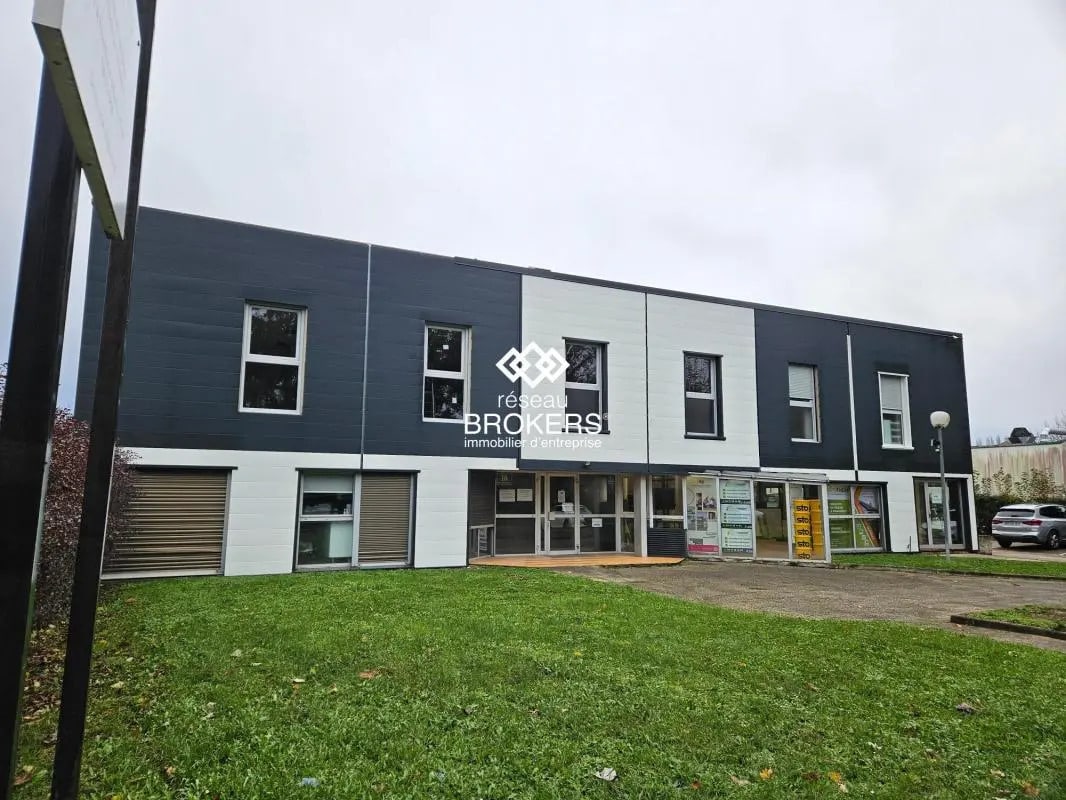 Bureau dans Bourg-en-Bresse à louer Photo de l’immeuble– Image 1 sur 7
