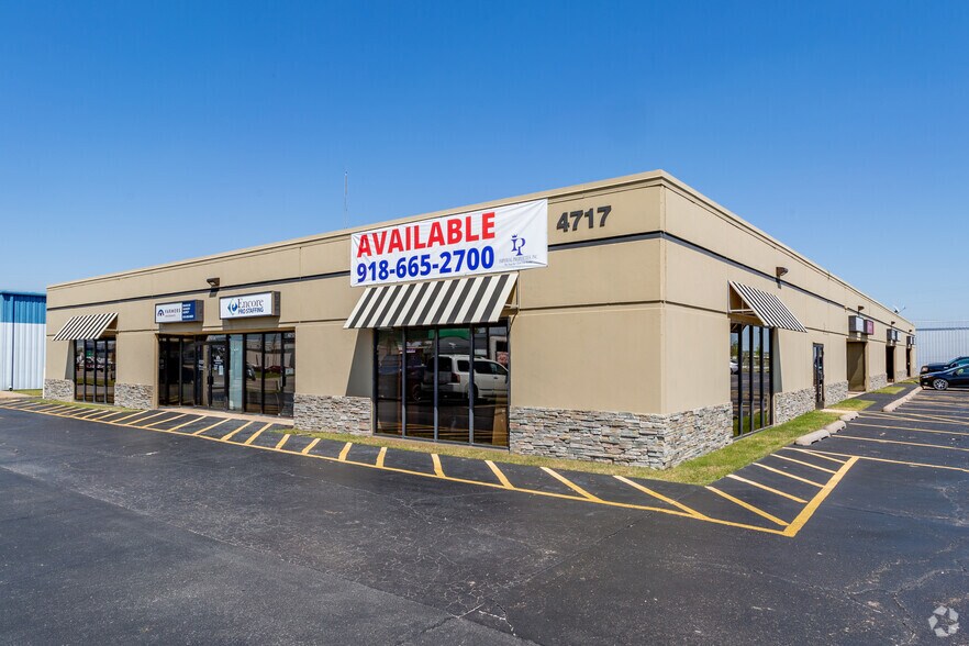 4717 S Mingo Rd, Tulsa, OK à louer - Photo principale – Image 1 sur 10
