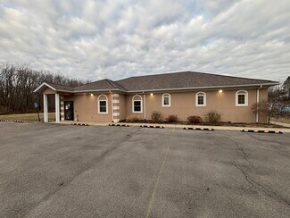 Plus de détails pour 165 W Shore Blvd, Newark, NY - Local d’activités à vendre