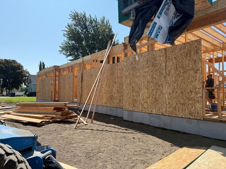 865 3000 N, Rexburg, ID à louer - Photo de l’immeuble – Image 2 sur 6