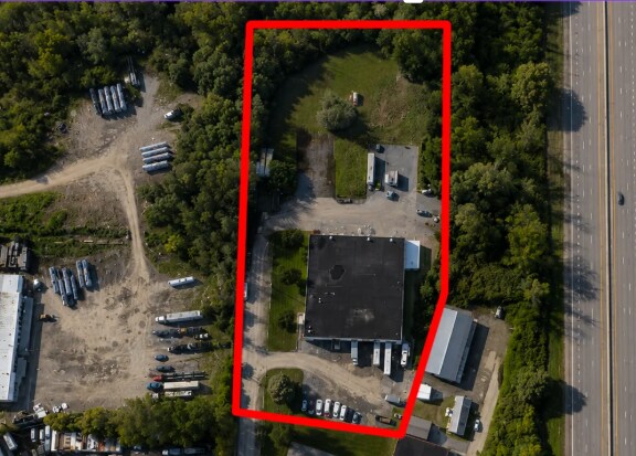 210 W Terminal Rd, Liverpool, NY à louer - Photo de l’immeuble – Image 2 sur 25