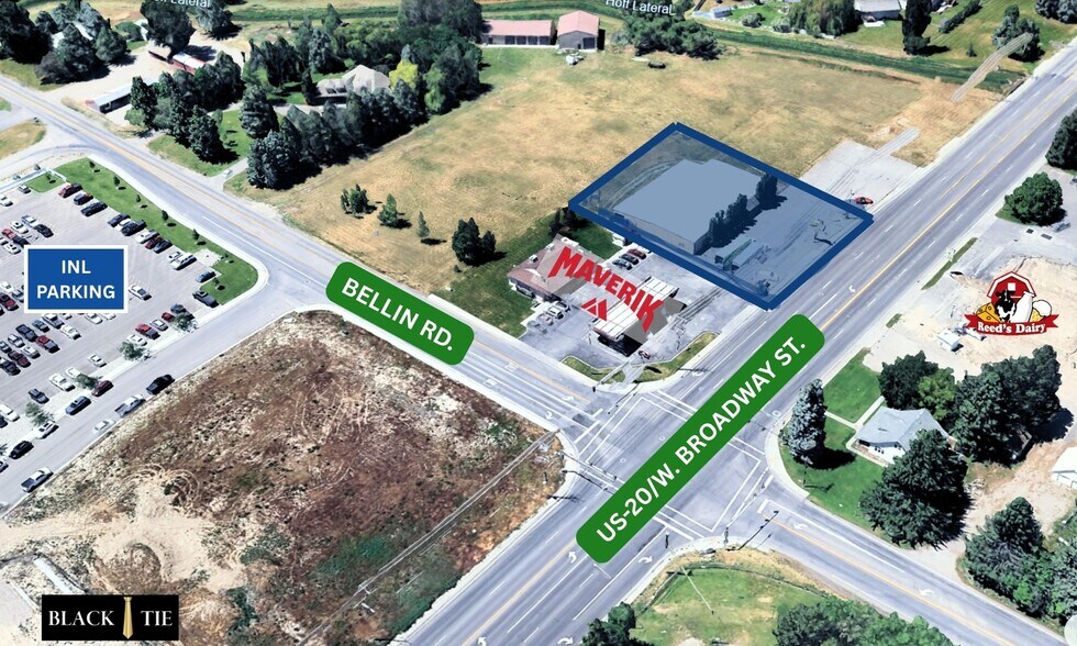 2627 W Broadway St, Idaho Falls, ID à louer - Photo de l’immeuble – Image 2 sur 9