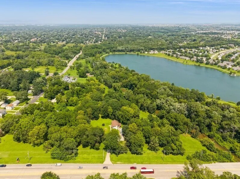 4224 E University Ave, Des Moines, IA à vendre Photo principale– Image 1 sur 2
