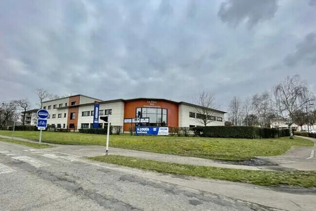 Plus de détails pour Bureau à louer