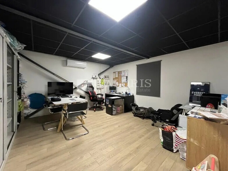 345 Rue De La Noyeraie, Sarcey à louer - Photo de l’immeuble – Image 2 sur 8