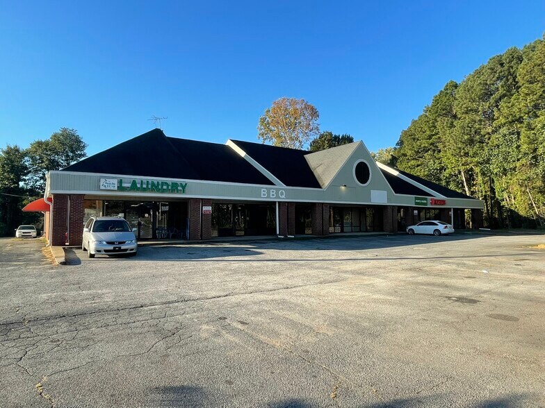 6548 Highway 92, Acworth, GA à louer - Photo de l’immeuble – Image 3 sur 4