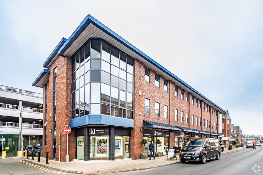Water Ln, Wilmslow à louer - Photo de l’immeuble – Image 2 sur 9