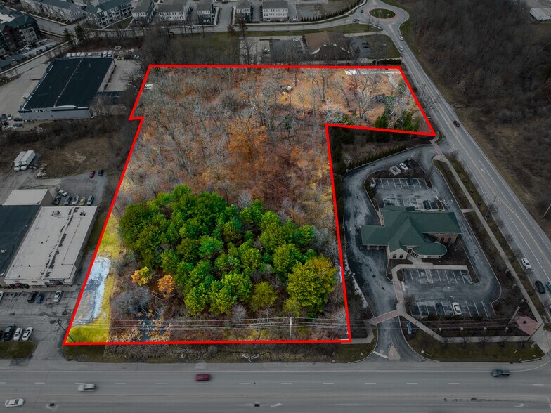 5 Acre Retail Site portefeuille de 2 biens à vendre sur LoopNet.fr - Photo de l’immeuble – Image 2 sur 8