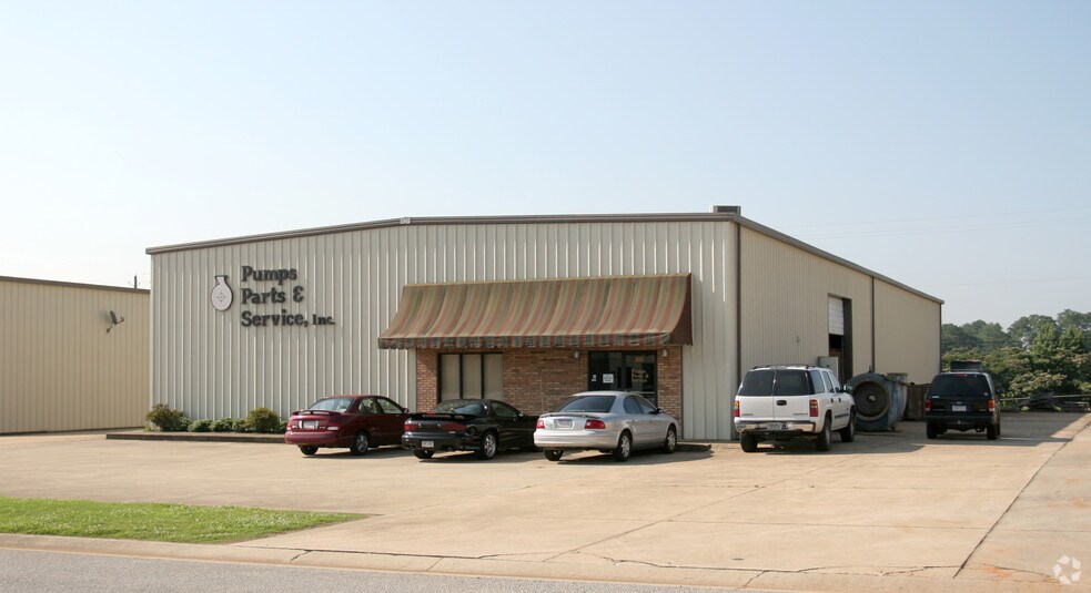 30 Commerce Ave, Hueytown, AL à louer - Photo de l’immeuble – Image 2 sur 4