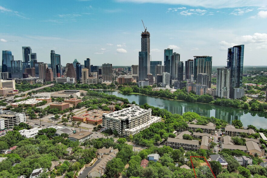 314 Le Grande Ave, Austin, TX à vendre - Aérien – Image 2 sur 12