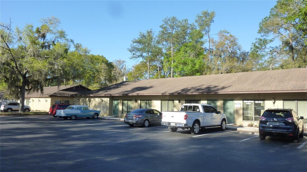 4509 NW 23rd Ave, Gainesville, FL à louer - Photo de l’immeuble – Image 2 sur 3