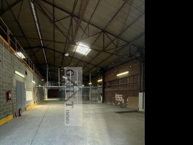 Plus de détails pour Industriel/Logistique à vendre