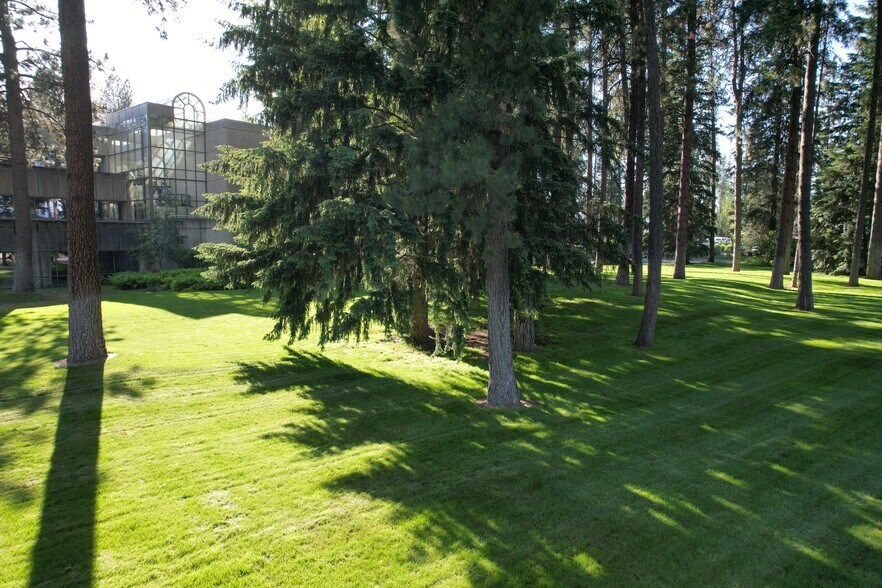 NNA Mineral Dr, Coeur d'Alene, ID à vendre - Photo de l’immeuble – Image 3 sur 10