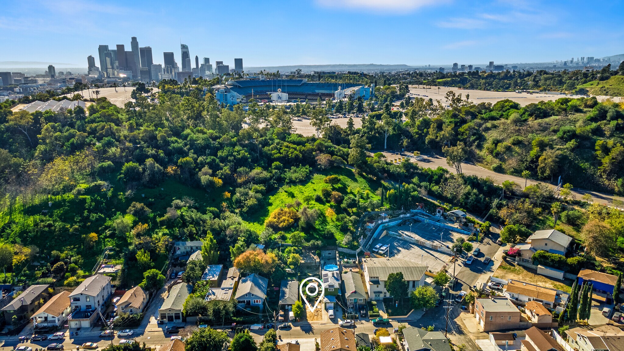 744 &-744 1/2 Amador St, Los Angeles, CA à vendre Aérien– Image 1 sur 9