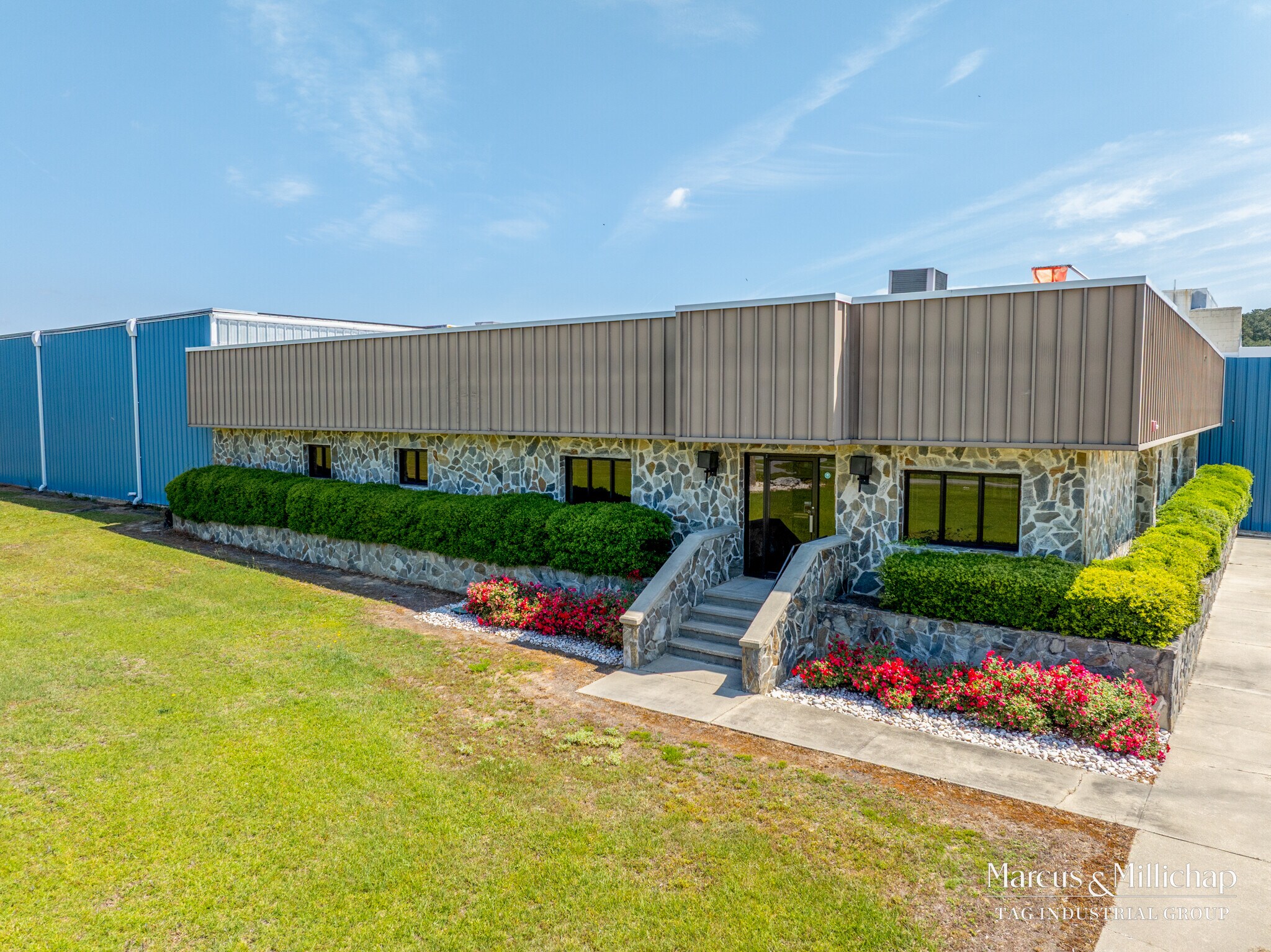 215 S Mullins St, Mullins, SC à vendre Photo de l’immeuble– Image 1 sur 11