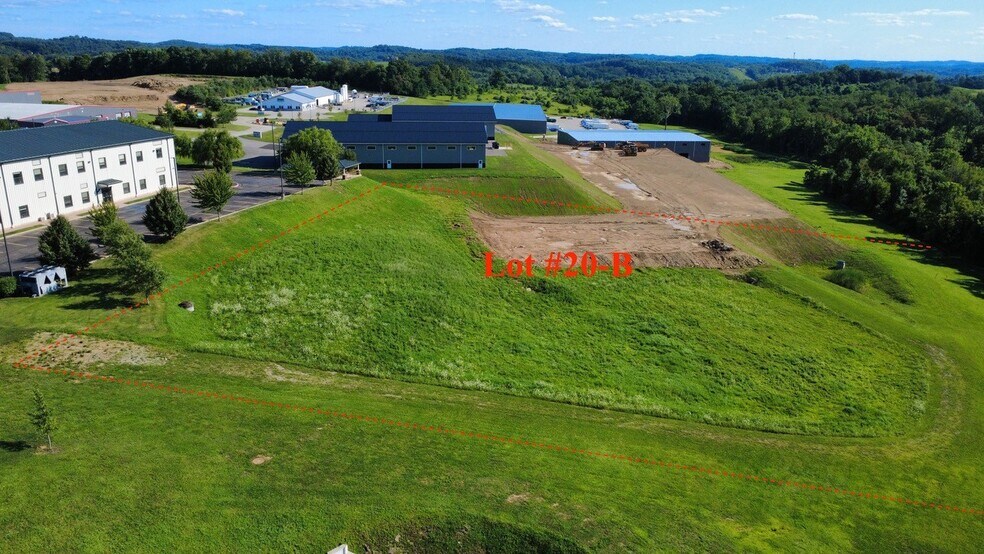 1230 Randall Ct, Export, PA à louer - Photo de l’immeuble – Image 2 sur 5