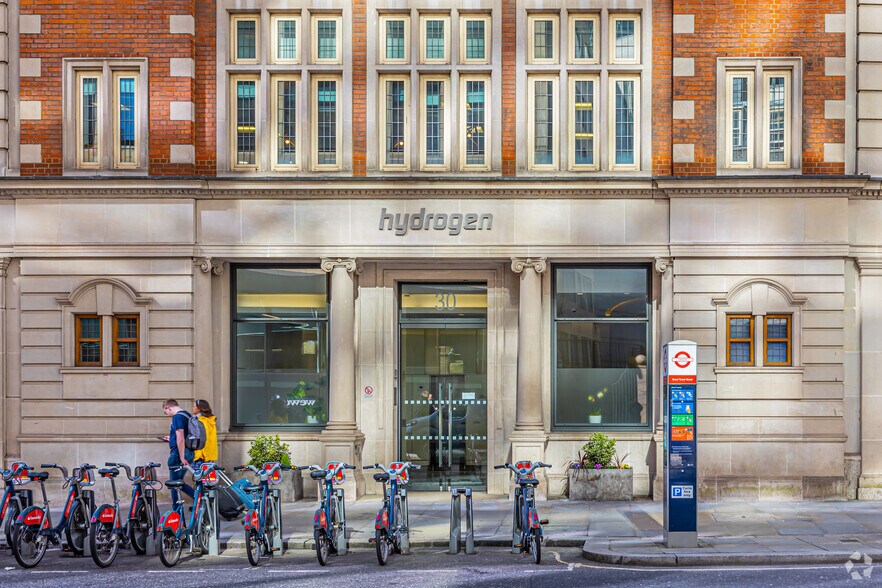 30 Eastcheap, Londres à louer - Photo de l’immeuble – Image 3 sur 4