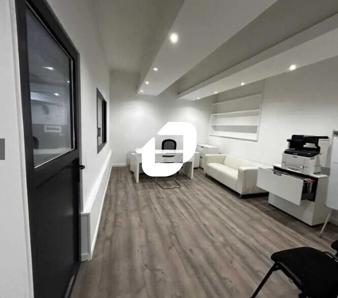 Bureau dans Paris à louer - Photo de l’immeuble – Image 3 sur 8
