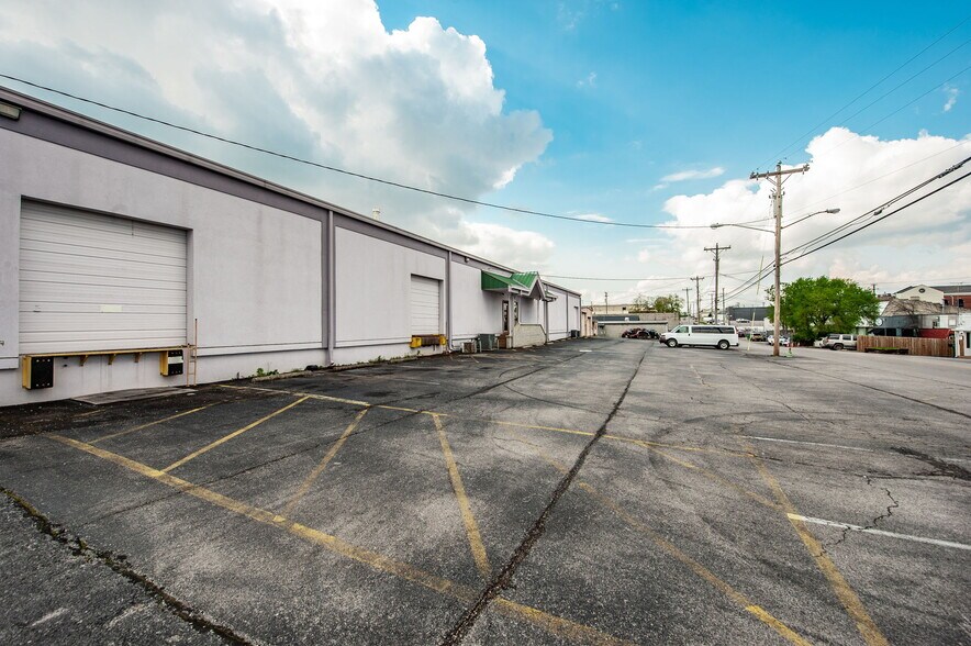 Grandview Avenue portefeuille de 4 biens à vendre sur LoopNet.fr - Photo de l’immeuble – Image 2 sur 18