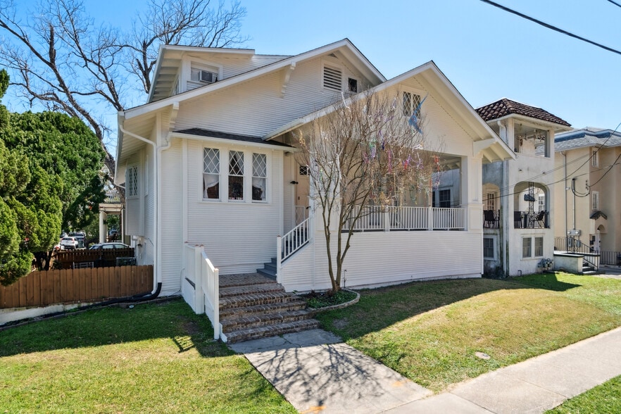 2039 Calhoun St, New Orleans, LA à vendre - Photo principale – Image 1 sur 36