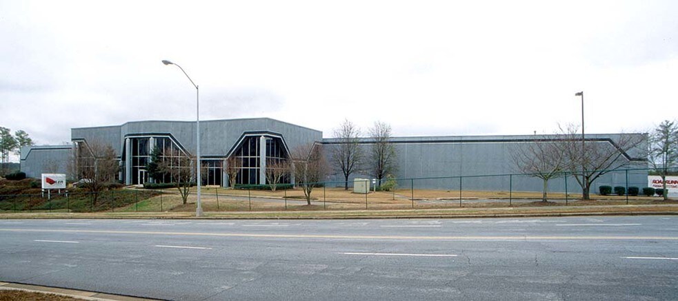 3760 Southside Industrial Pky, Atlanta, GA à louer - Photo de l’immeuble – Image 3 sur 6